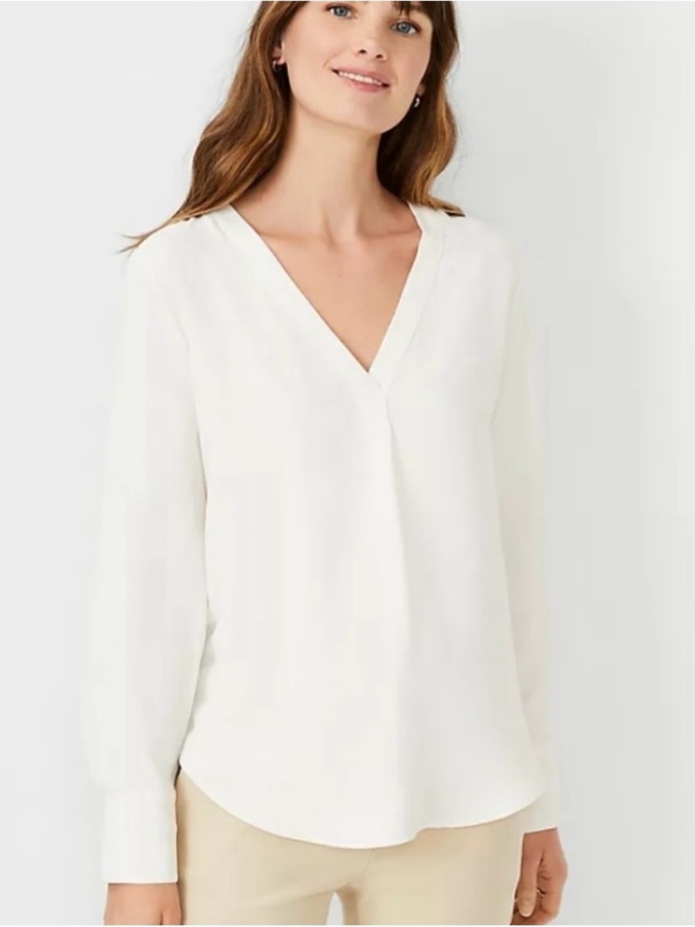 Ann Taylor Ivory V-Neck Long Sleeve Blouse Career Office Top Size Medium